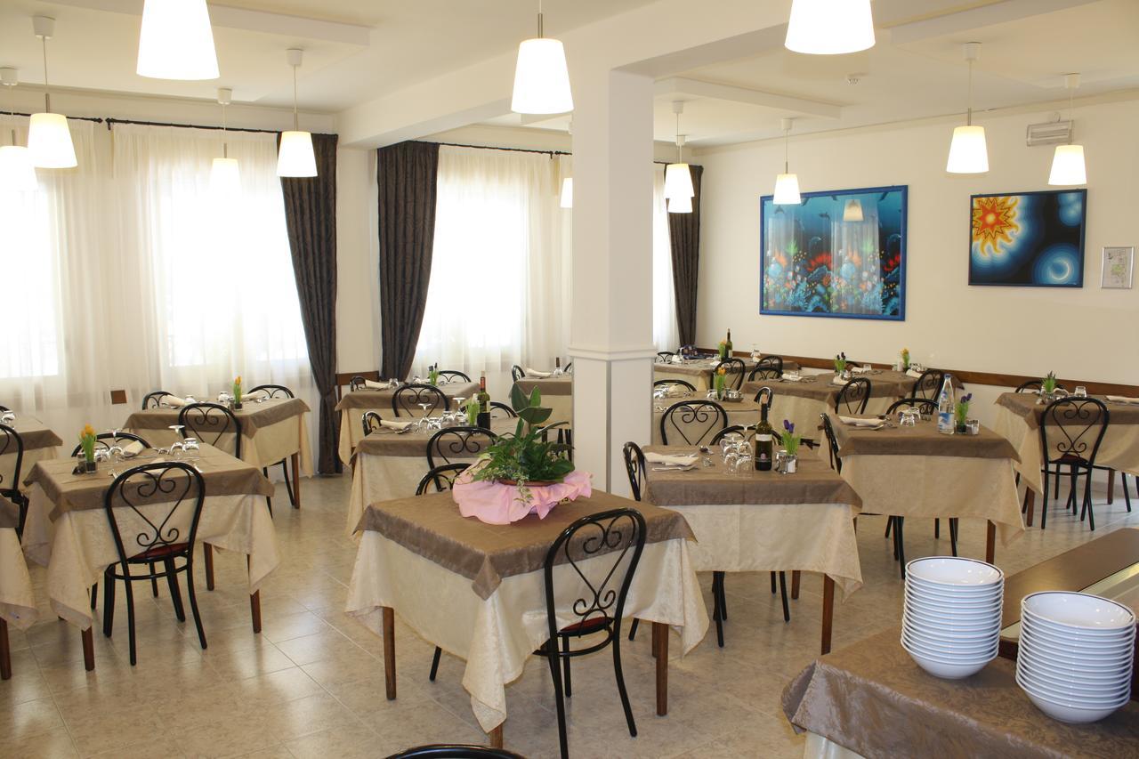 Hotel Helga Caorle Zewnętrze zdjęcie