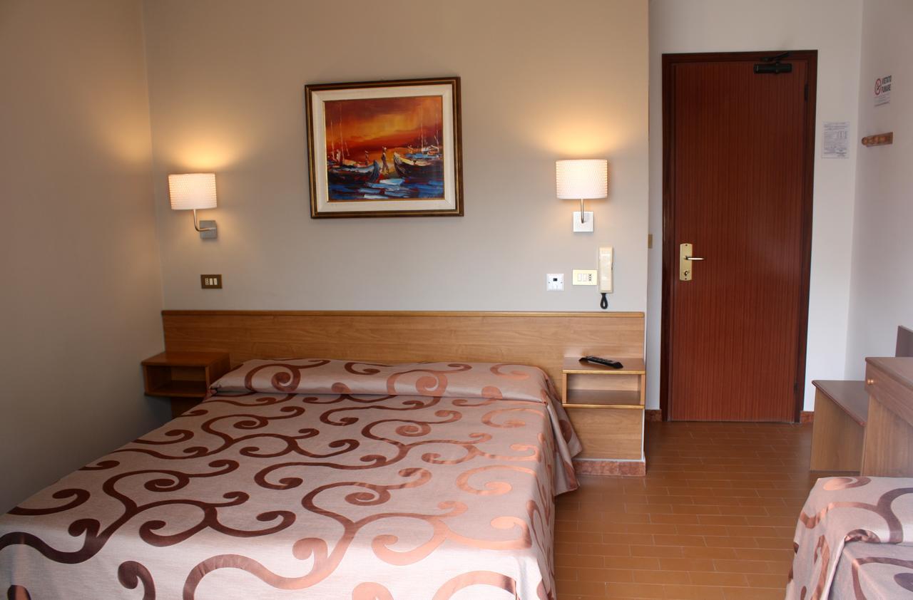Hotel Helga Caorle Zewnętrze zdjęcie