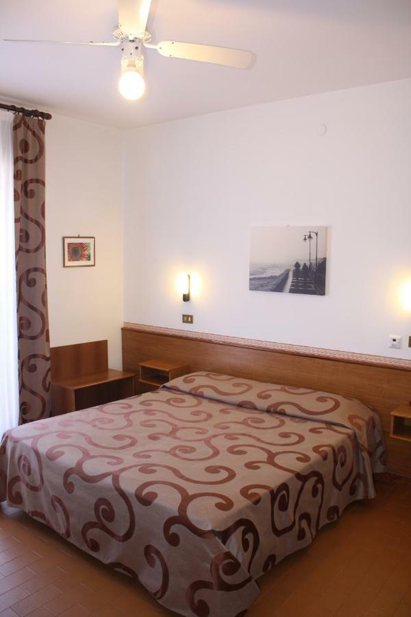 Hotel Helga Caorle Zewnętrze zdjęcie